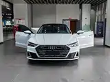 Фото 4 - Audi A7L