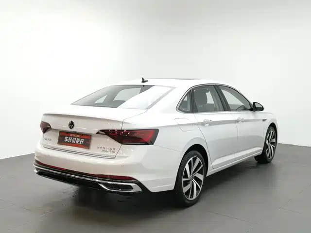 Volkswagen Sagitar 2023 300TSI DSG Excellence Edition — фото 2