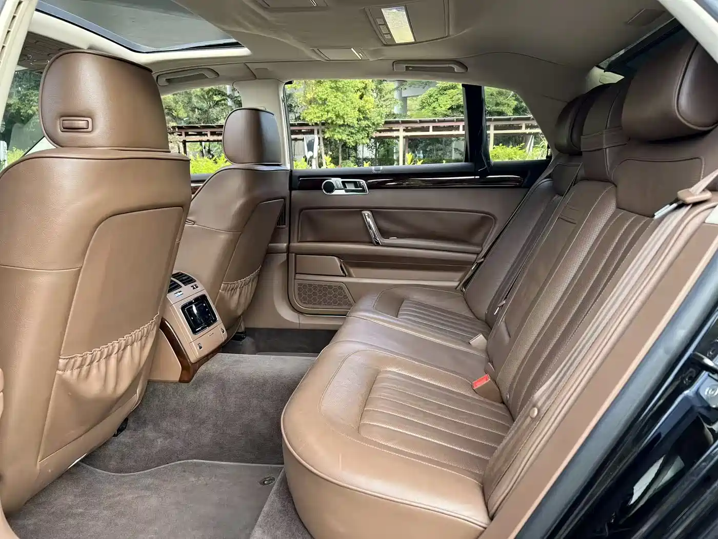 Volkswagen Phaeton 2014 3.0L Business Edition фото 12