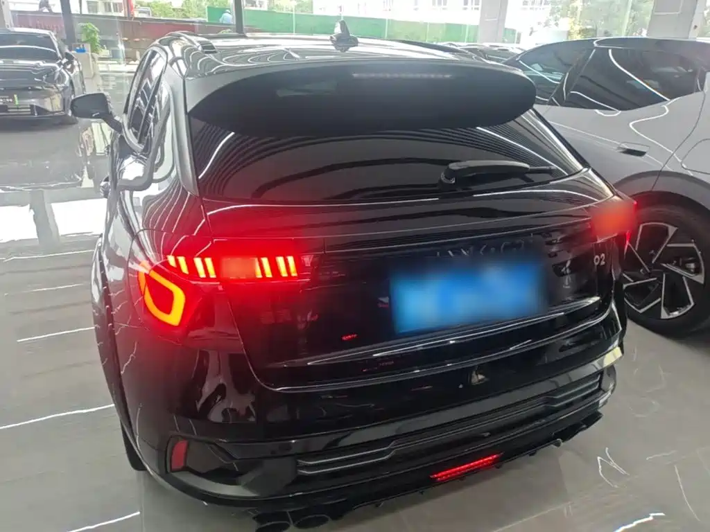 Lynk & Co 02 Hatchback 2022 2021 2.0TD Halo