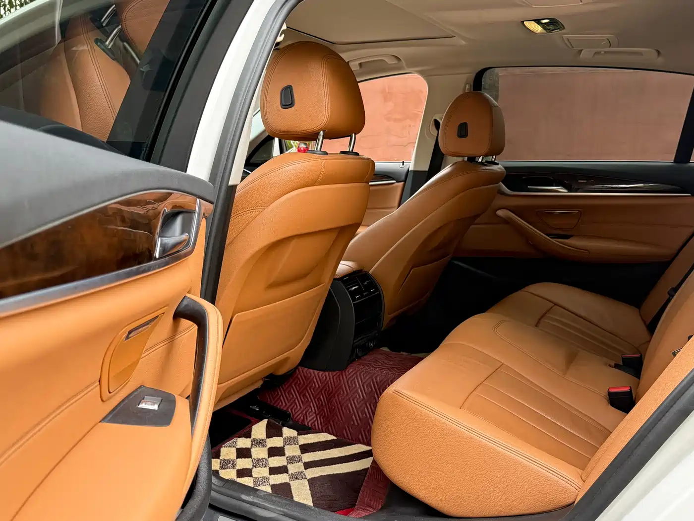 BMW 5 Series 2018 528Li Launch Special Edition фото 6
