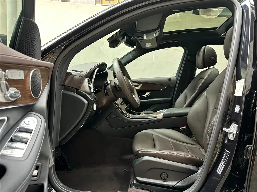 Mercedes-Benz GLC 2022 Facelift GLC 300 L 4MATIC Dynamic фото 9