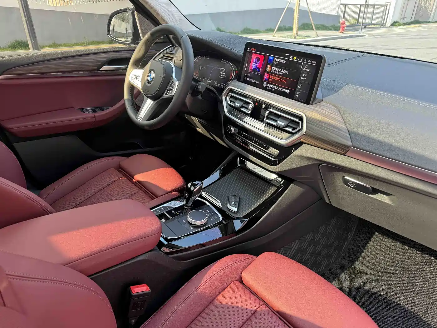 BMW X3 2022 Facelift xDrive30i Leading M Shadow Edition фото 10