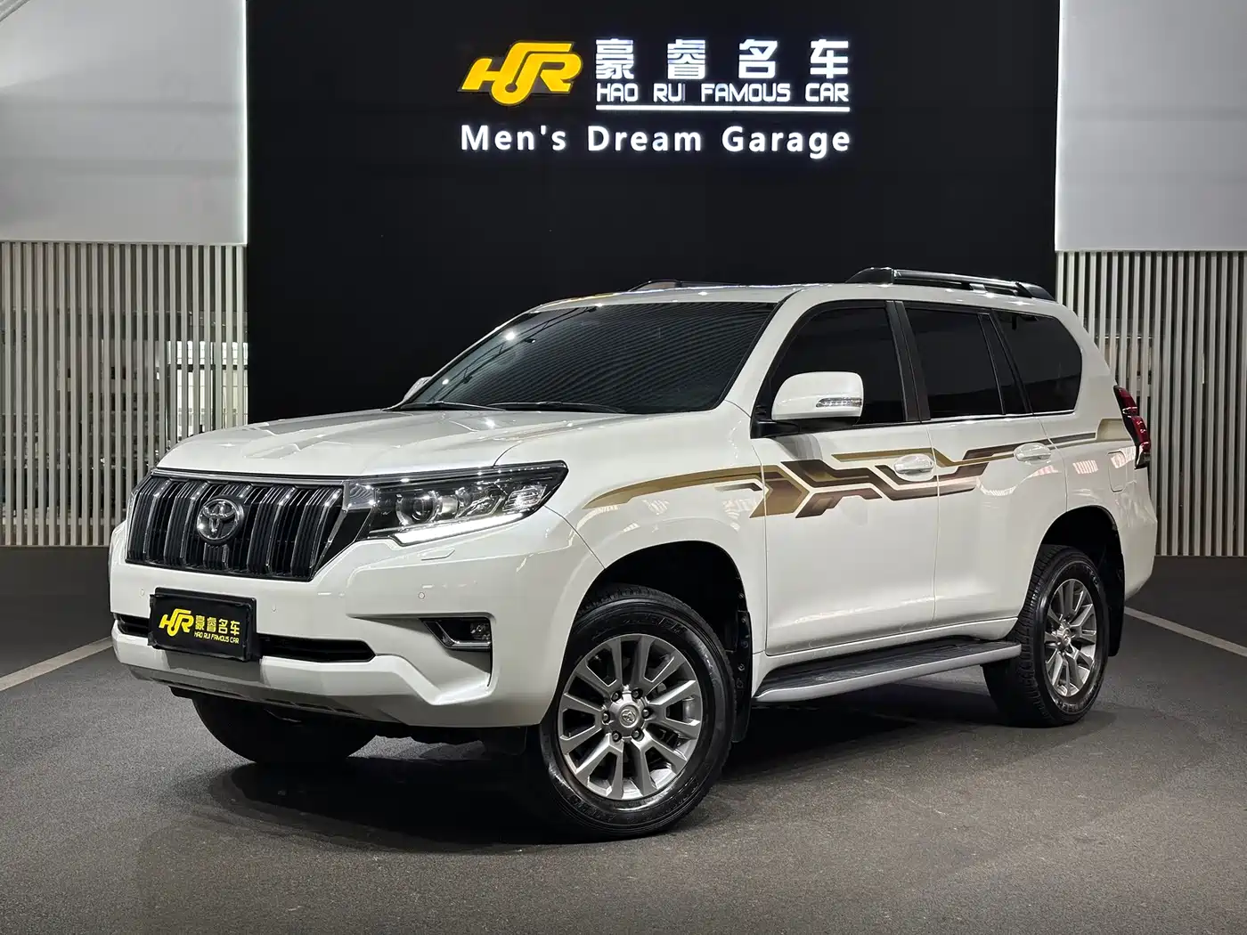 Toyota Prado 2018 3.5L Automatic TX-L Rear-mounted Spare Tire