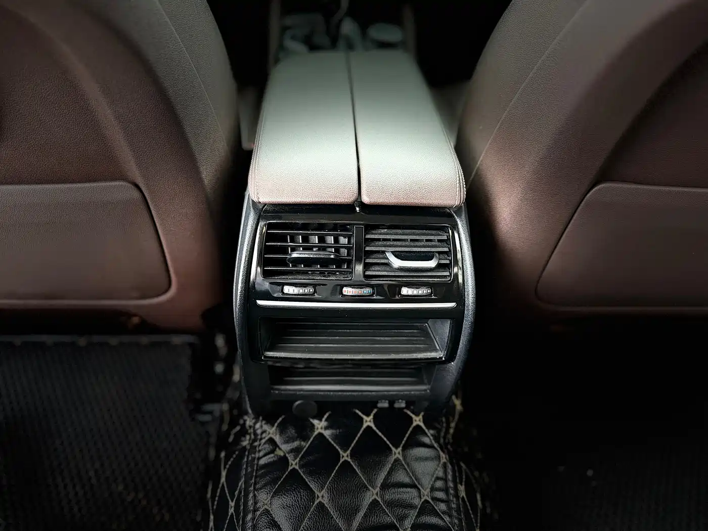 BMW 5 Series 2020 525Li Luxury Package фото 19