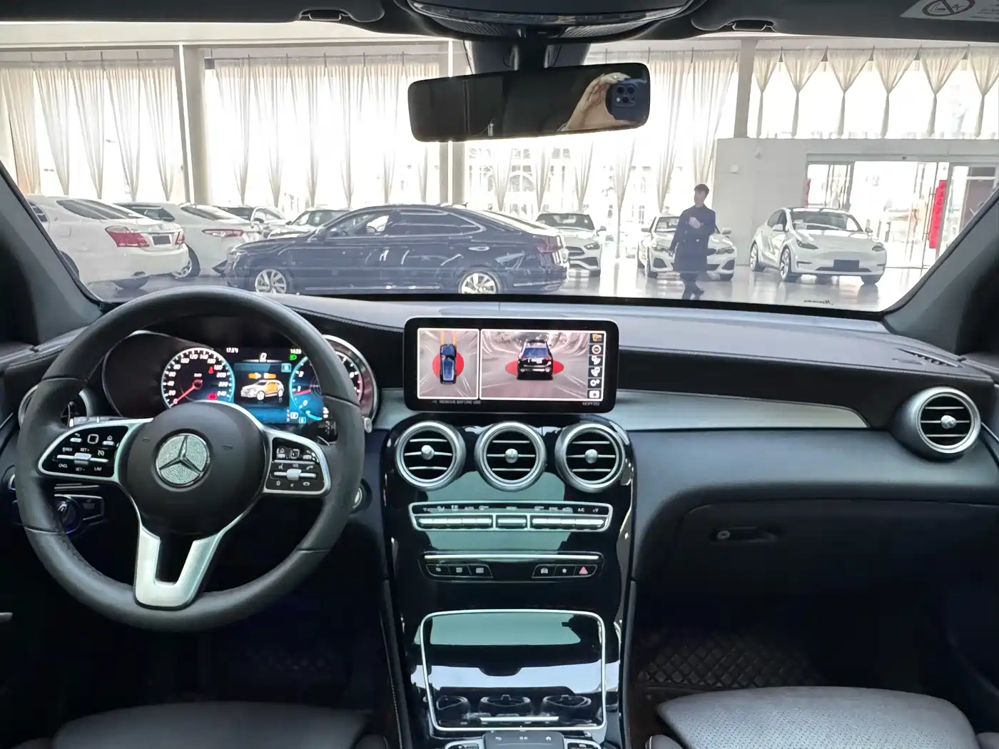 Mercedes-Benz GLC 2022 Facelift GLC 260 L 4MATIC Dynamic фото 17