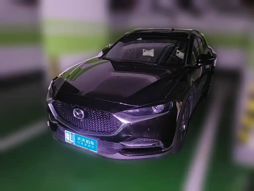 Фото 1 - Mazda CX-4