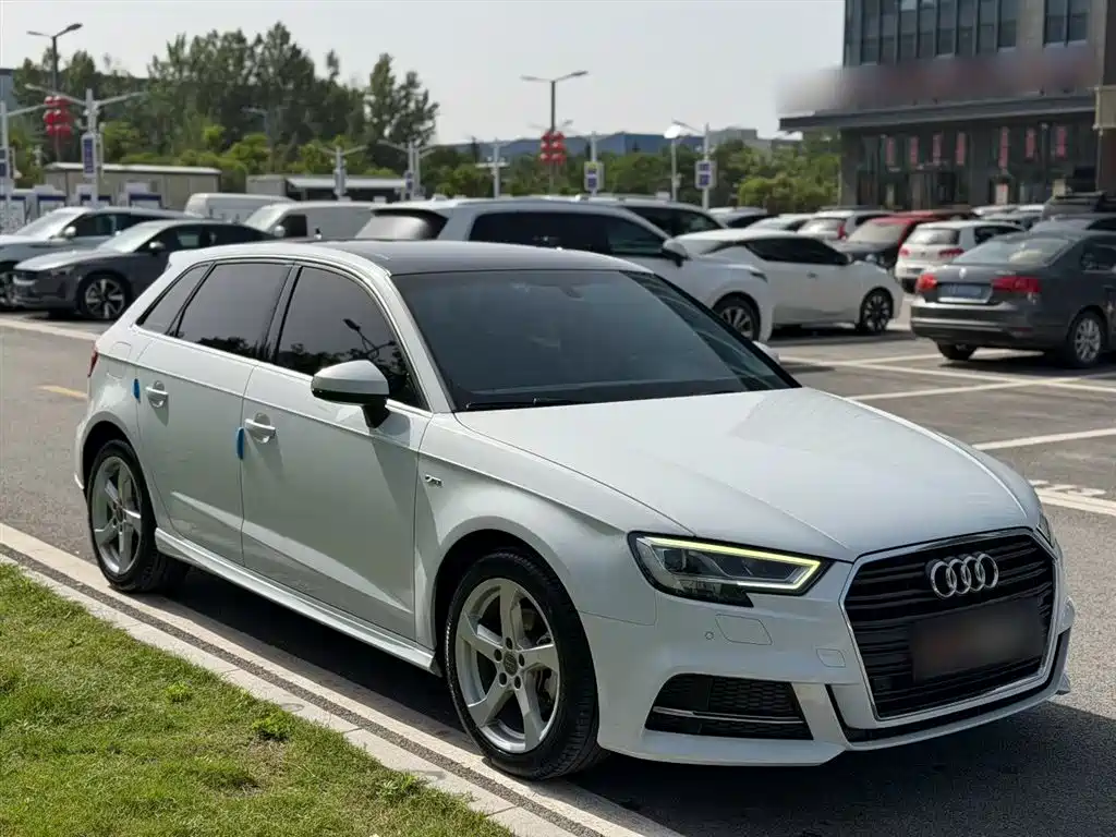 Audi A3 2019 Sportback 35 TFSI Fashion China V фото 8