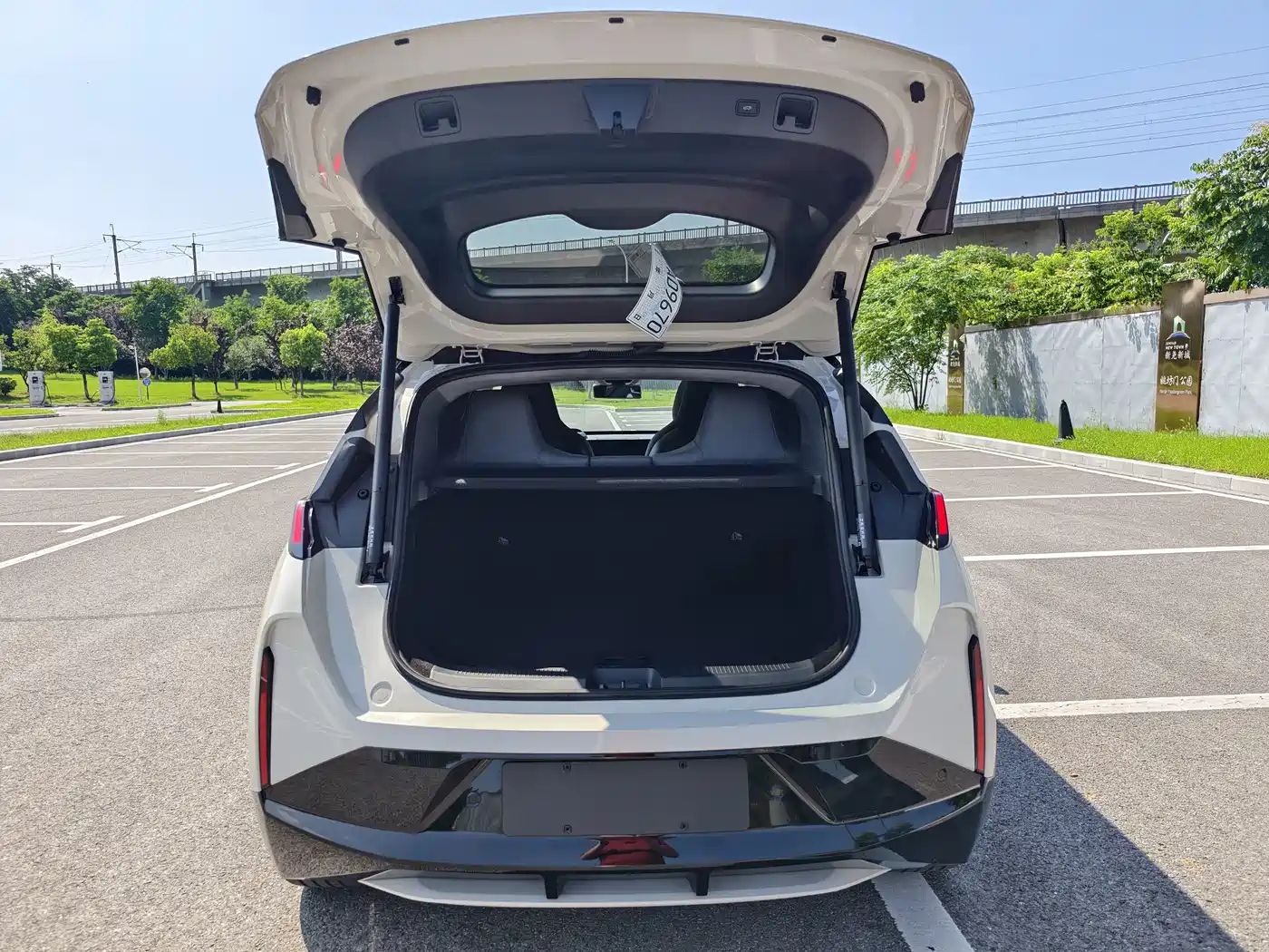 ZEEKR X 2024 2025 Four-Seat Rear-Wheel Drive Magic Cube Edition