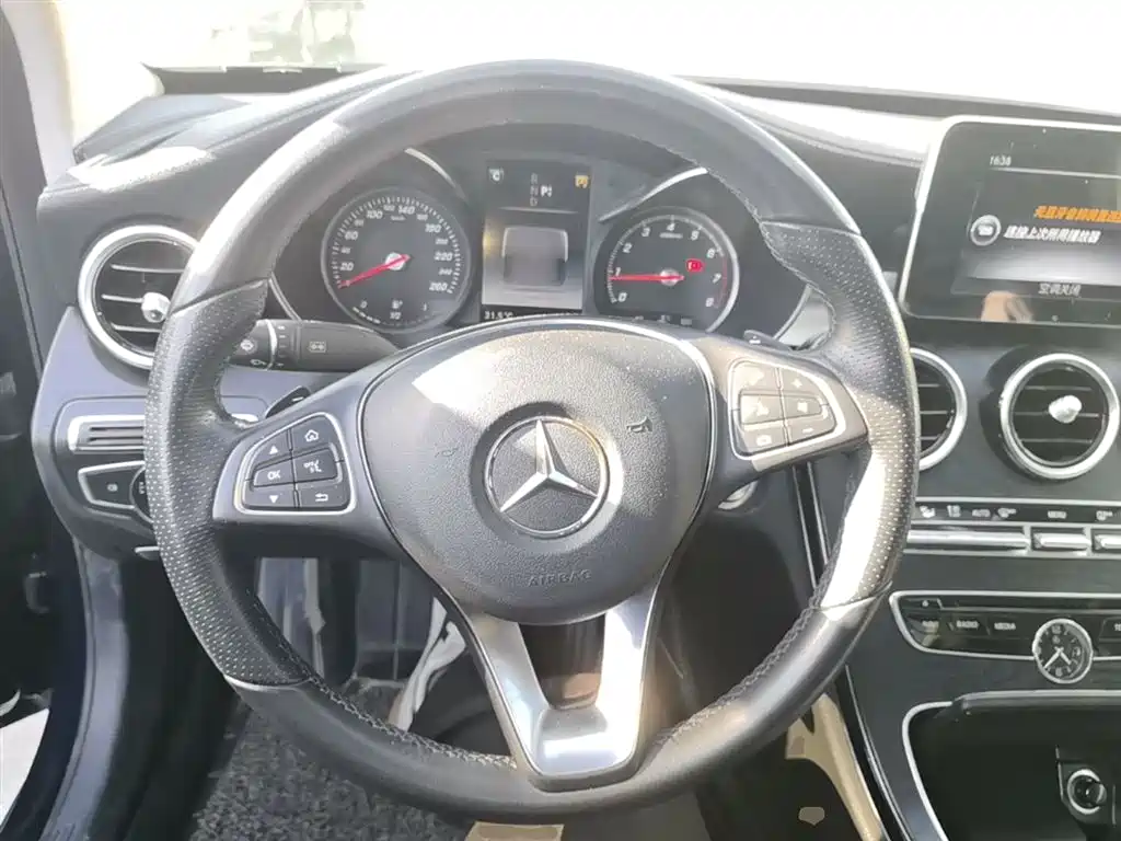 Mercedes-Benz C-Class 2017 Facelift C 200 L Sport Edition фото 11
