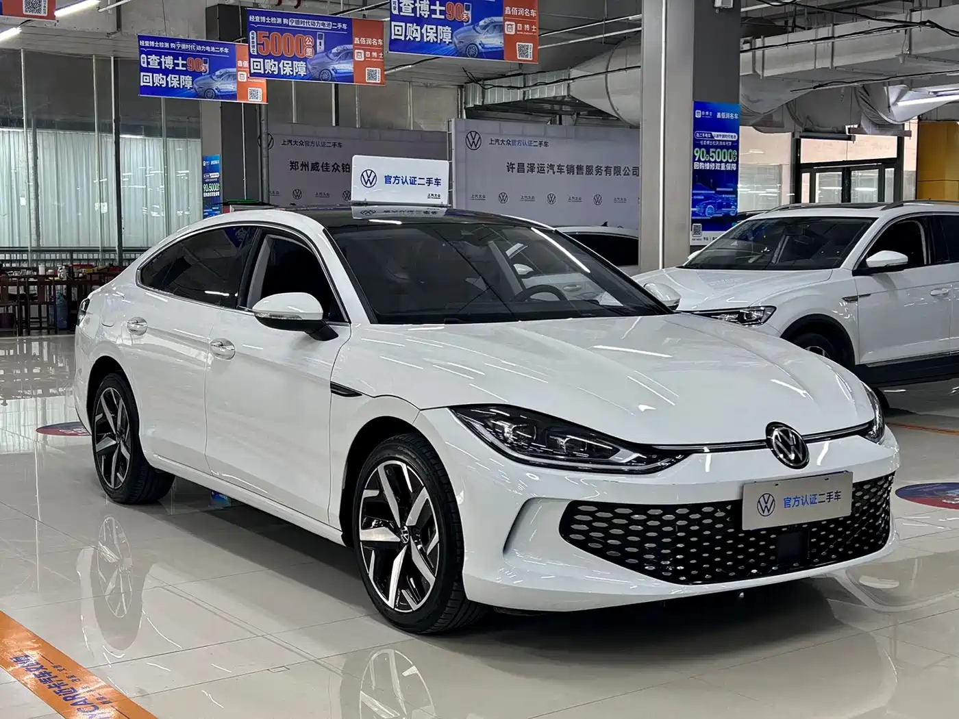 Volkswagen Lamando 2022 Lamando L 280TSI DSG Cool Edition фото 3