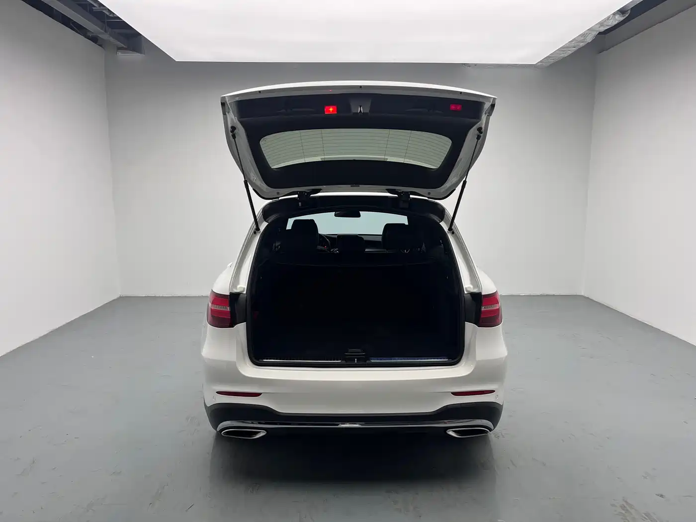 Mercedes-Benz GLC 2018 Facelift GLC 260 4MATIC Luxury фото 10