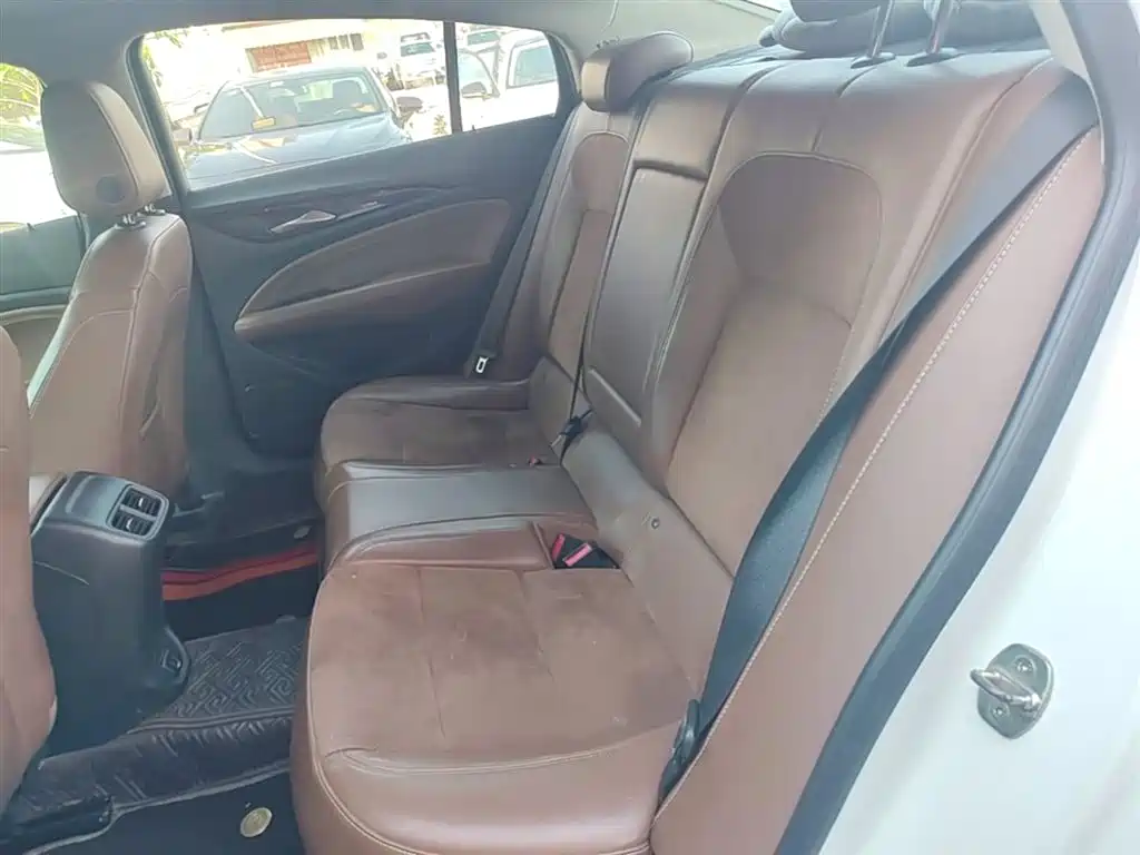 Buick Regal 2017 28T Premium Type фото 13
