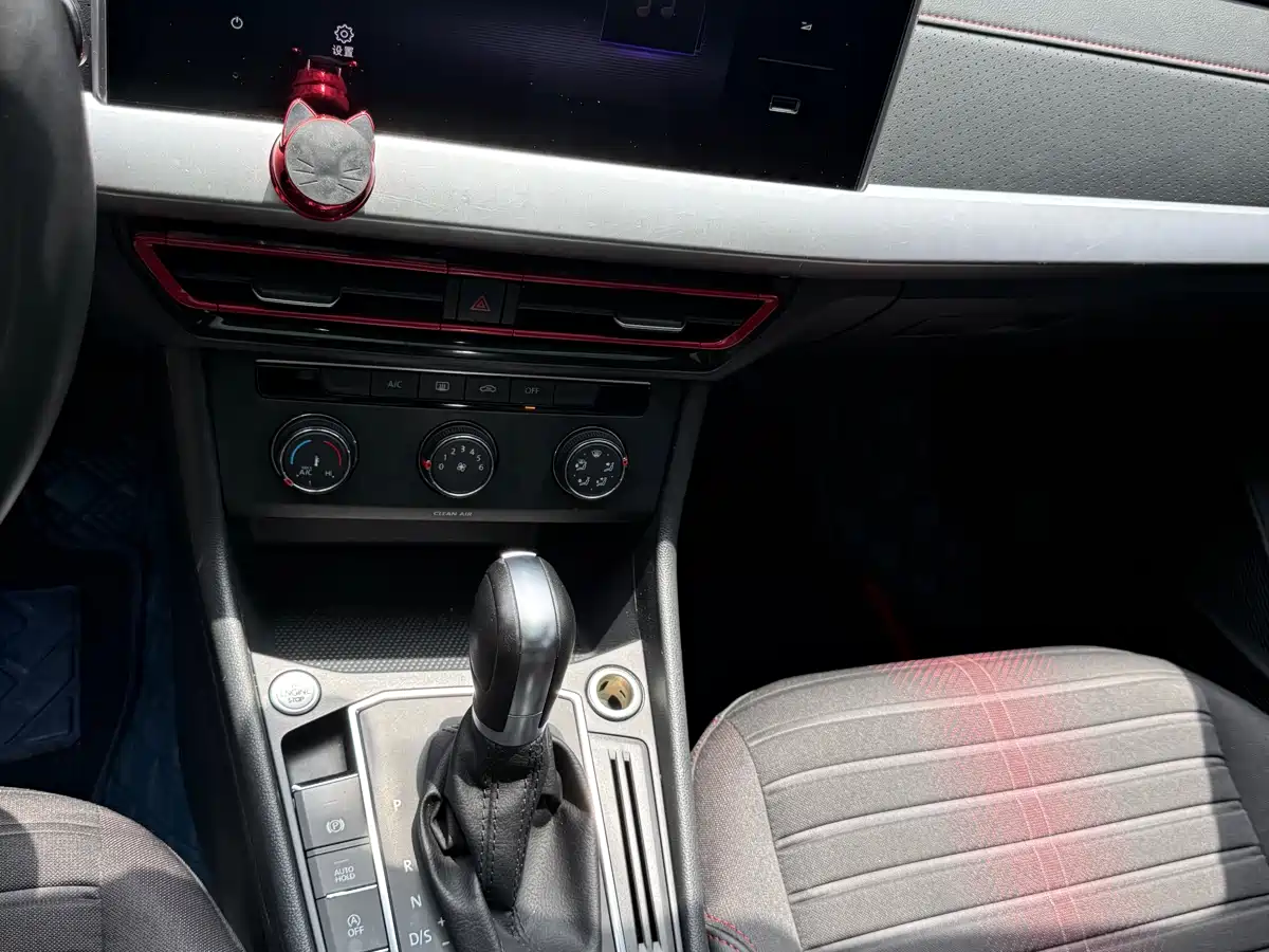 Volkswagen Lavida 2023 280TSI DSG Starlight Comfort Edition фото 16