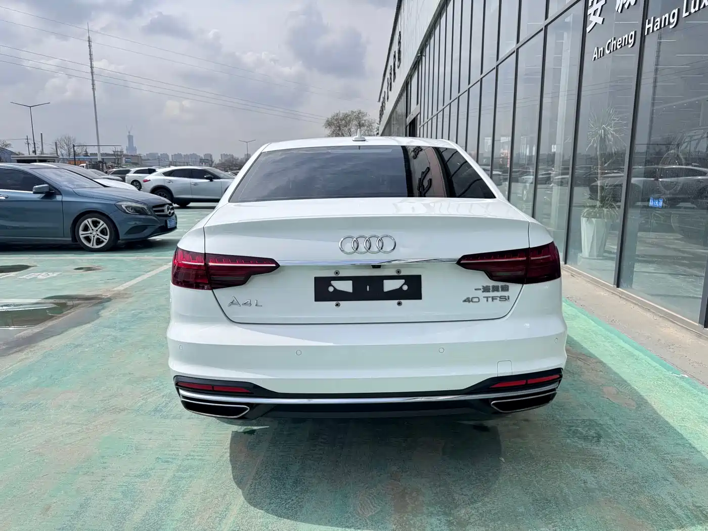 Audi A4L 2020 40 TFSI Fashion Dynamic Edition фото 6