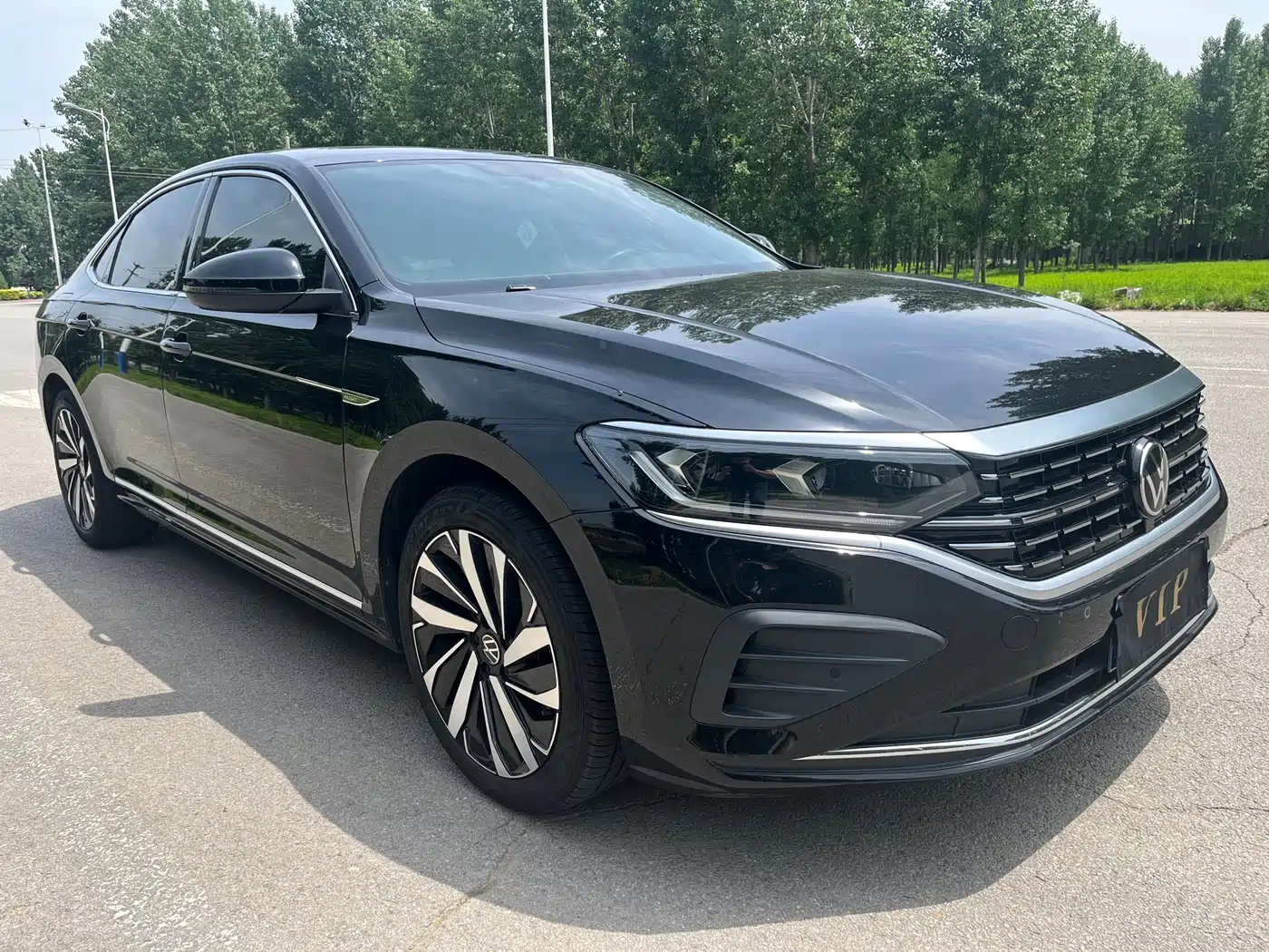 Volkswagen Passat 2024 330TSI Elite Edition фото 3
