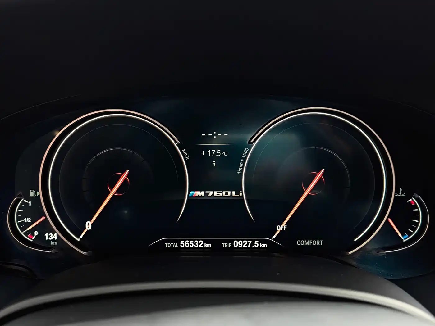 BMW 7 Series 2018 M760Li xDrive фото 6