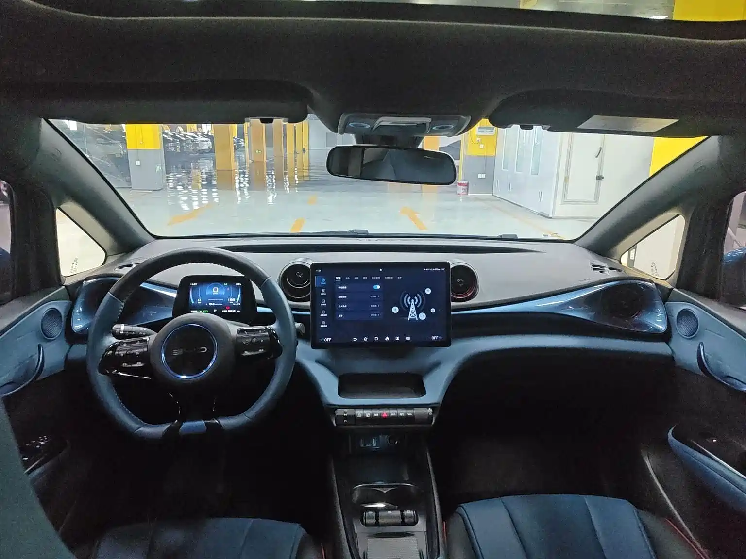 Фото 6 - BYD Dolphin
