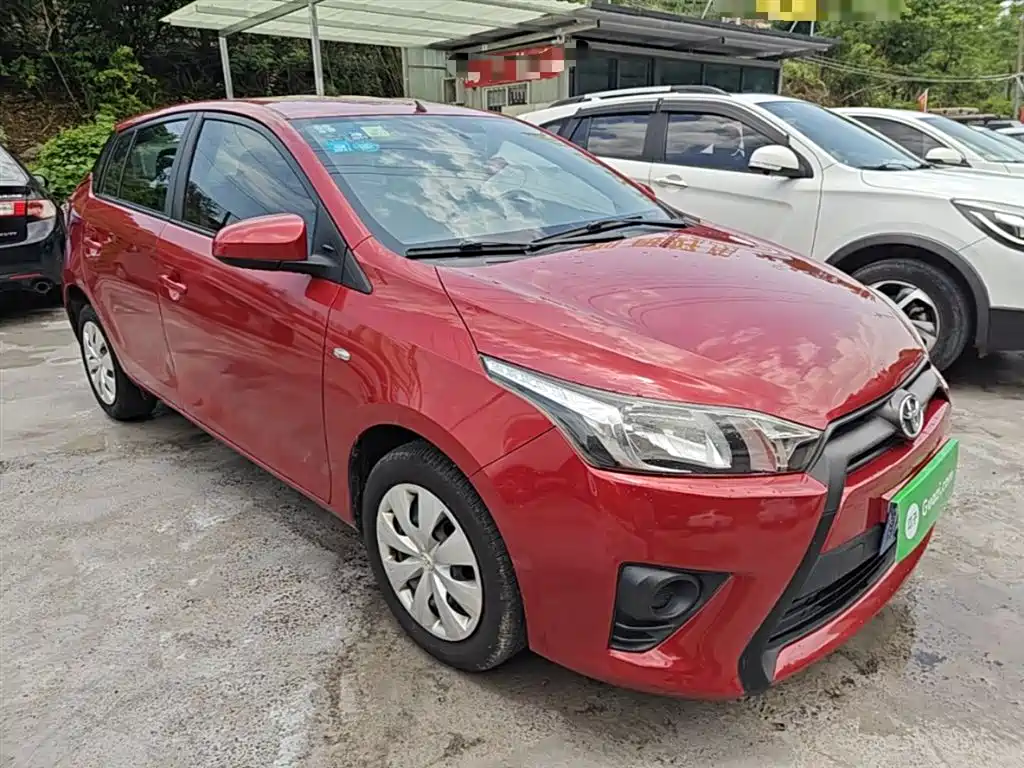Toyota YARiS L Zhi Xuan 2014 1.3E Automatic Charming Edition фото 4