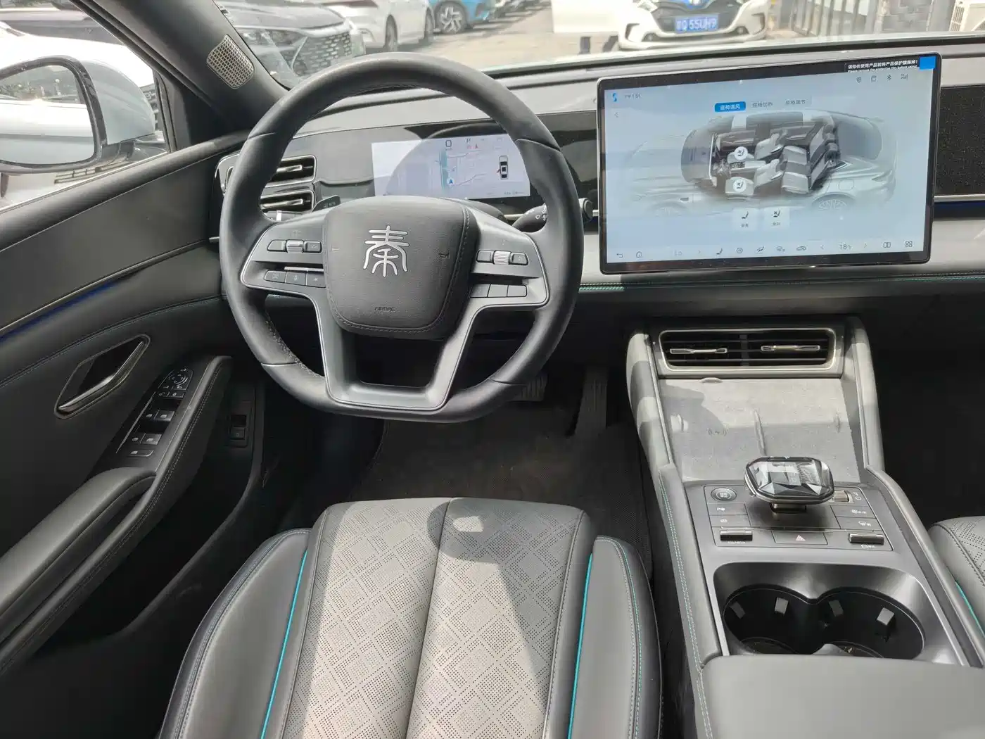BYD Qin L 2025 DM-i Smart Drive Edition 120KM Excellence Type фото 13