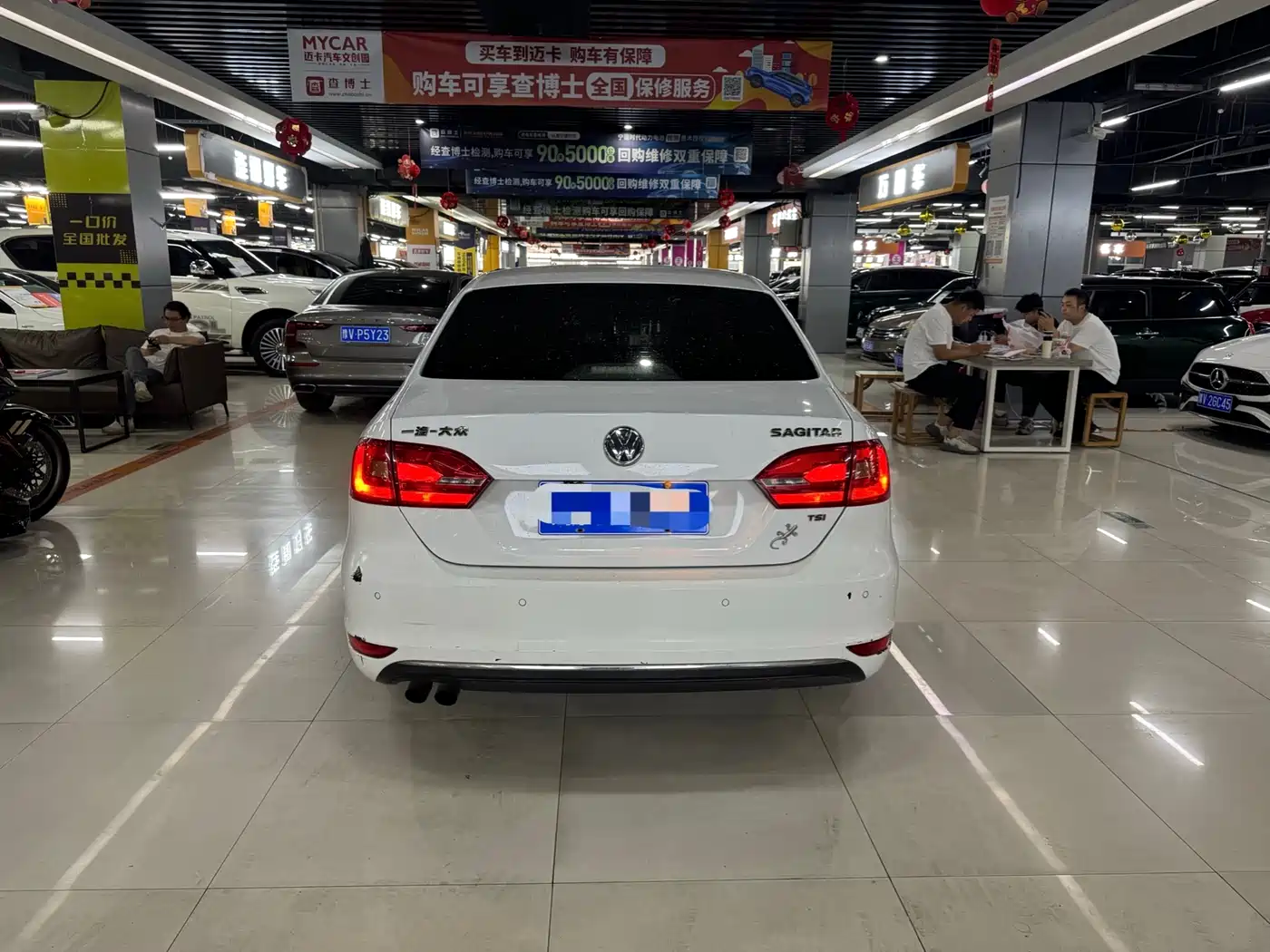 Volkswagen Sagitar 2014 1.4TSI Automatic Luxury фото 9