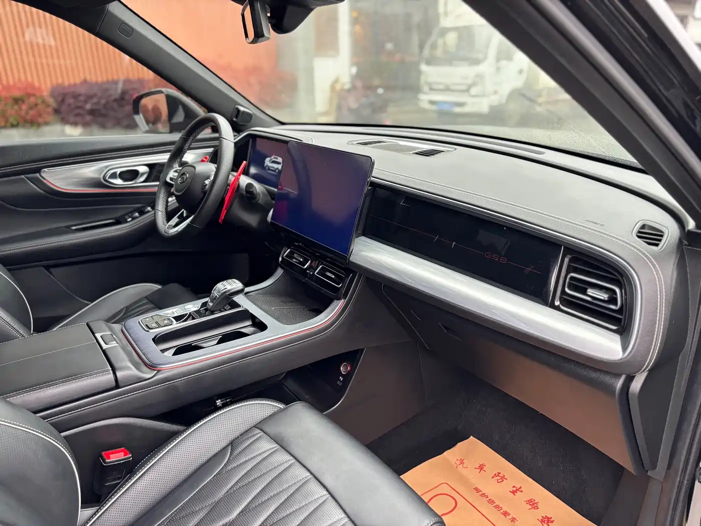 GAC Trumpchi Trumpchi GS8 2022 Pilot Series 2.0TGDI 2WD Luxury Smart Connect Edition (7-Seater) фото 22