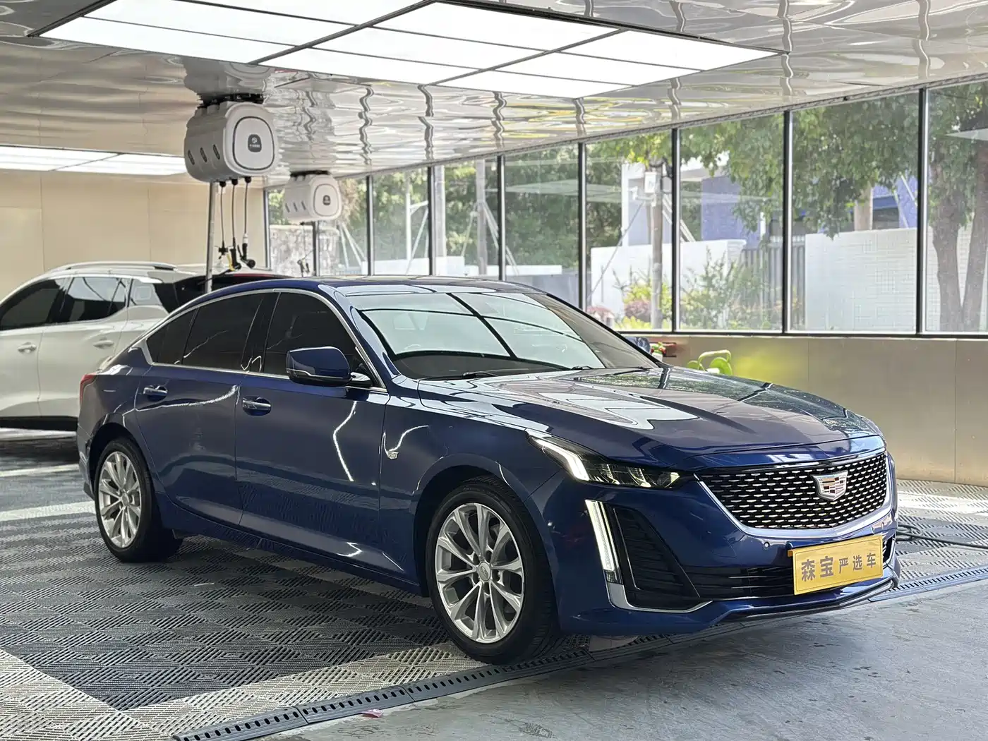 CADILLAC CT5