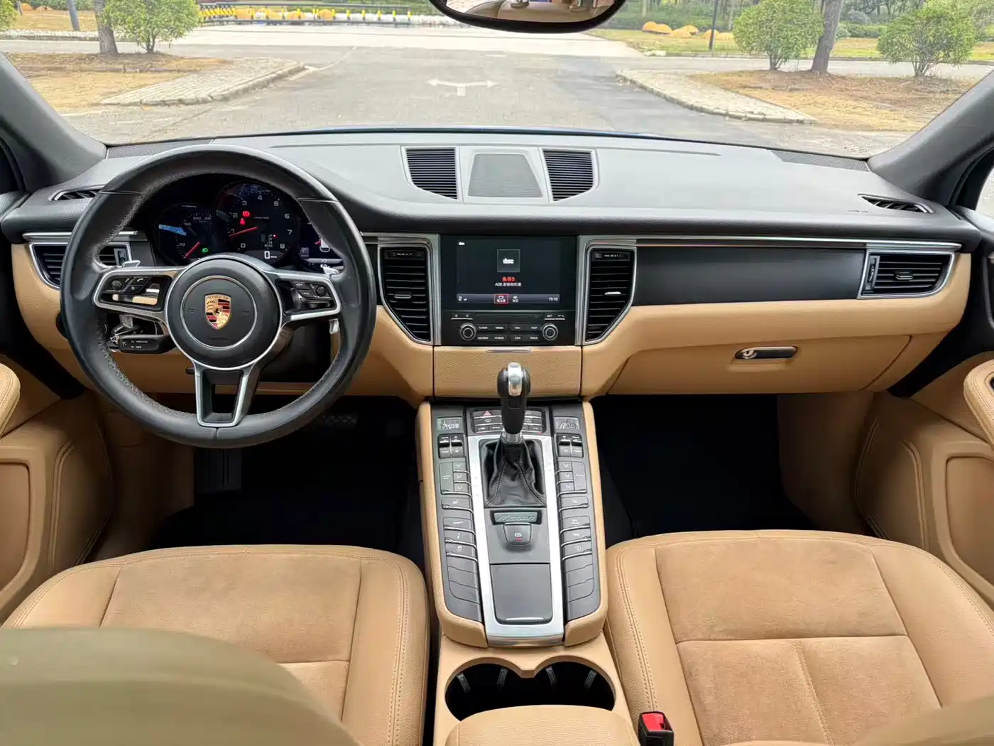 Porsche Macan 2017 Macan 2.0T фото 10