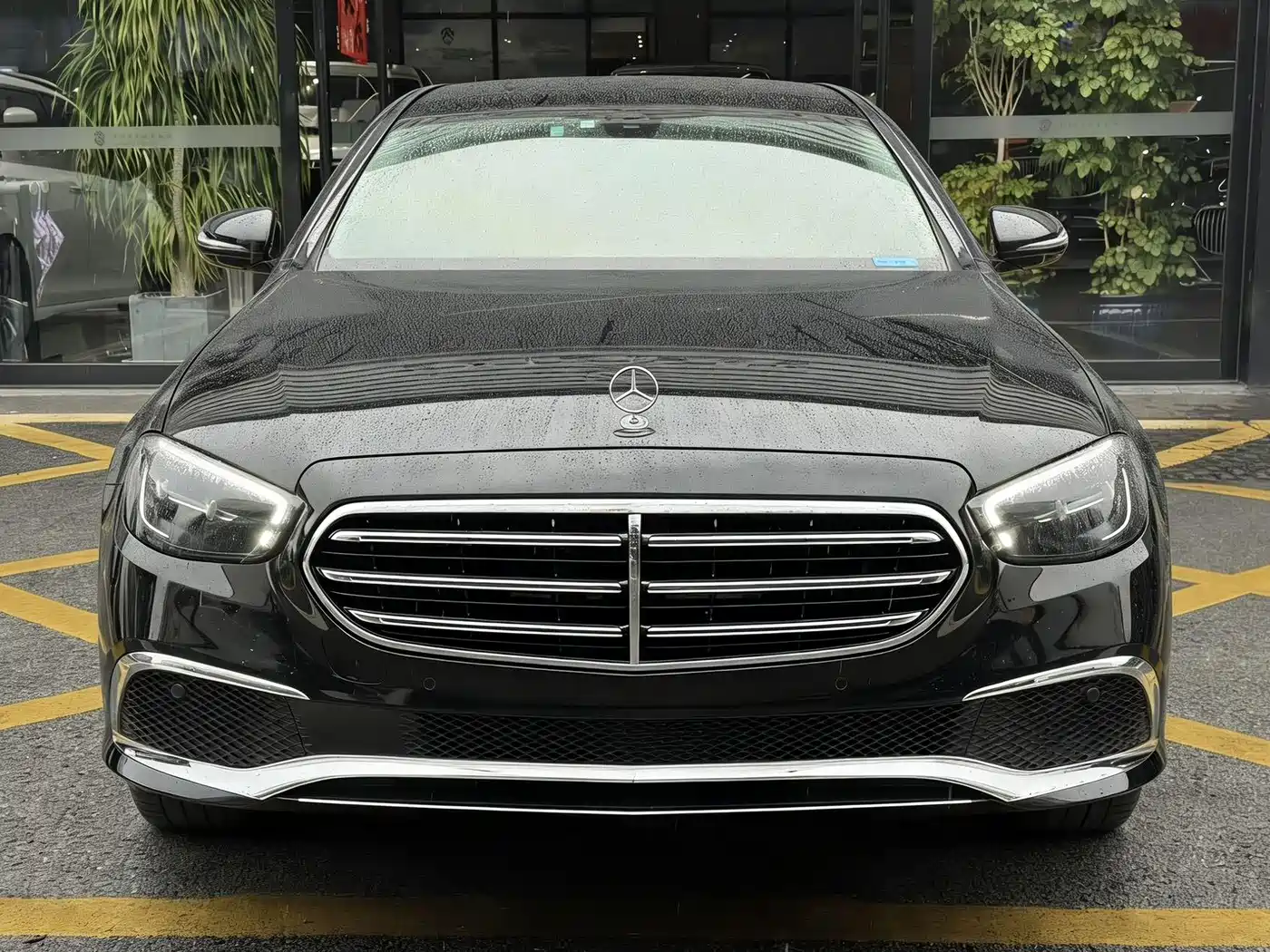 Mercedes-Benz E-Class 2023 E 260 L фото 4