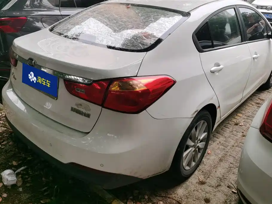 Kia K3 2015 1.6L Automatic GL фото 3