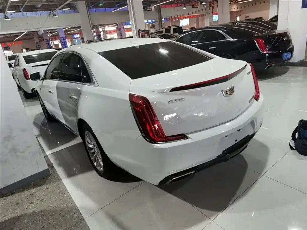Cadillac XTS 2018 28T Elite фото 5