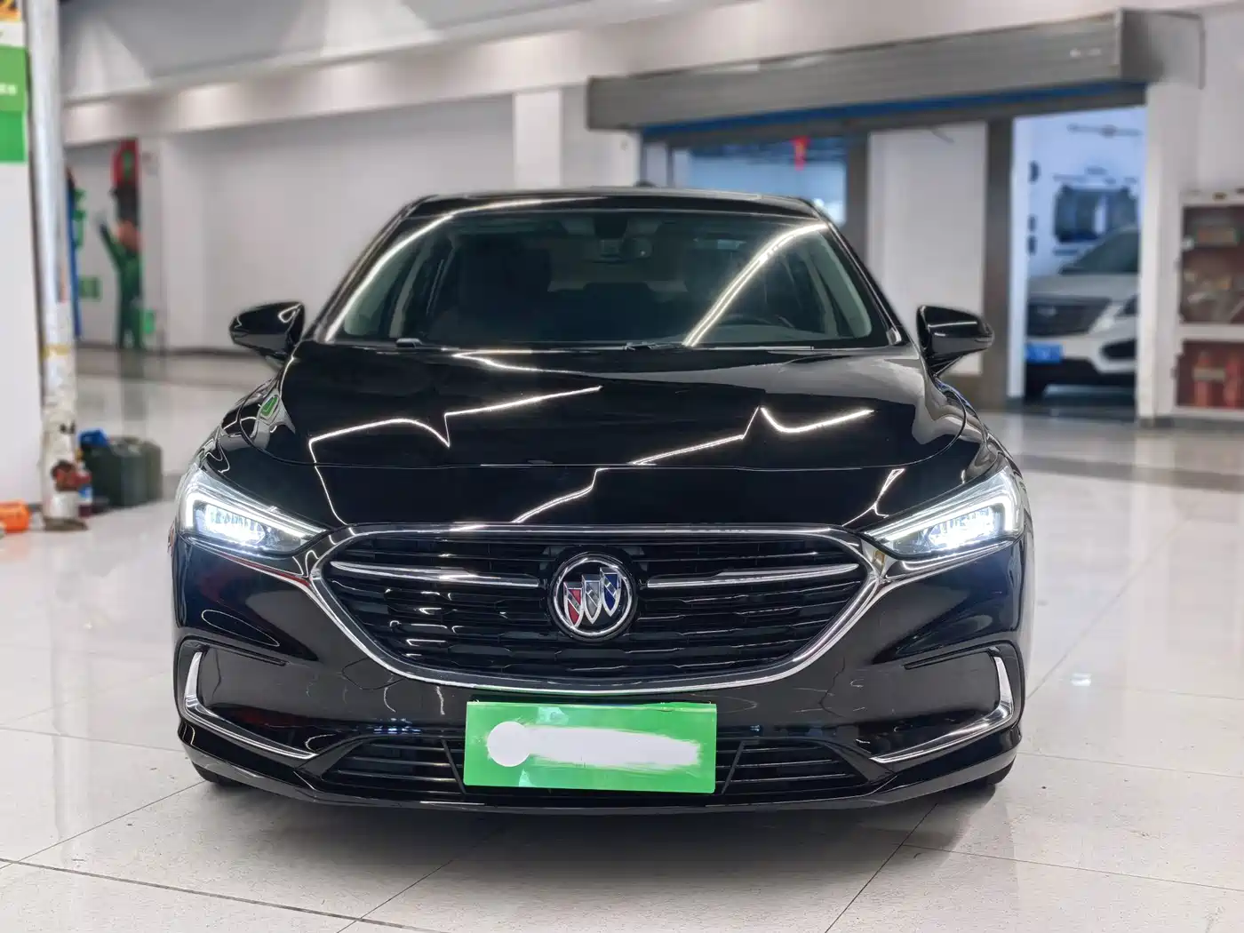 Buick Lacrosse, миниатюра 2