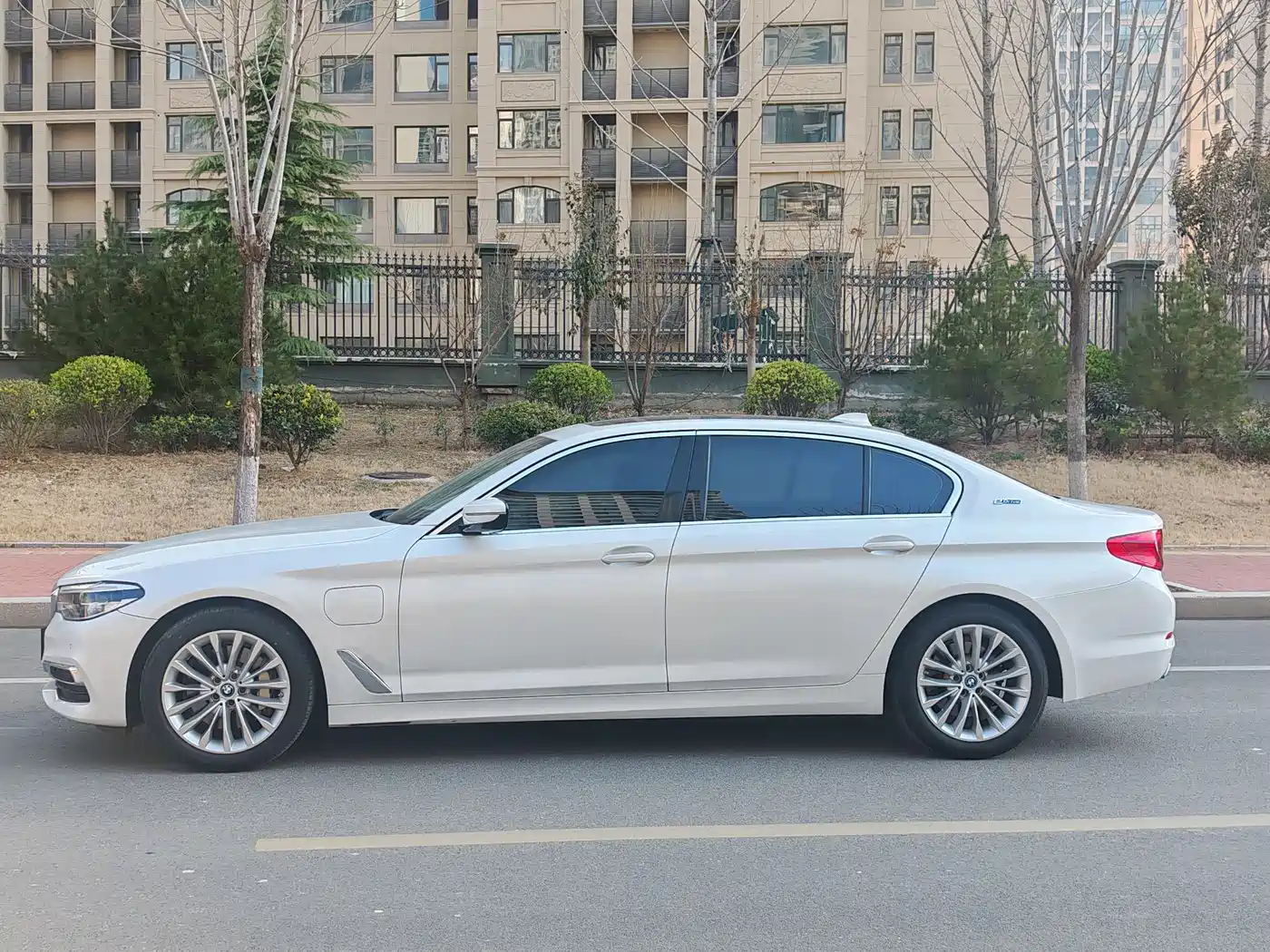 BMW 5 SERIES NEW ENERGY