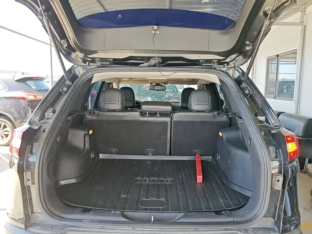 Jeep Cherokee 2018 2017 2.0L Superior Edition