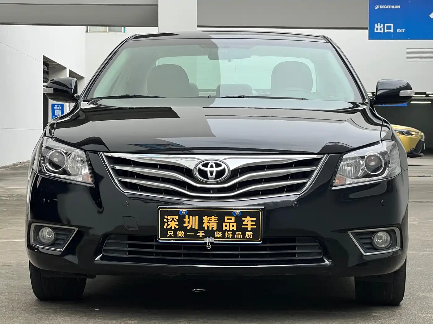 Toyota Camry 2013 200E Classic Elite Edition фото 2