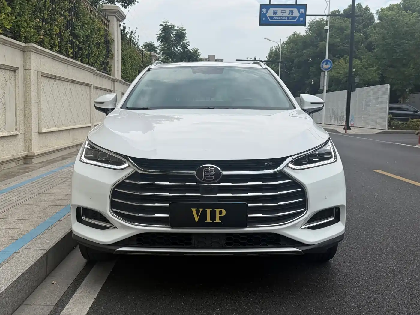 BYD Tang 2019 2018 2.0T Automatic Smart Connection Noble Edition 7-Seater China V