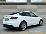 Фото 6 - Tesla Model Y
