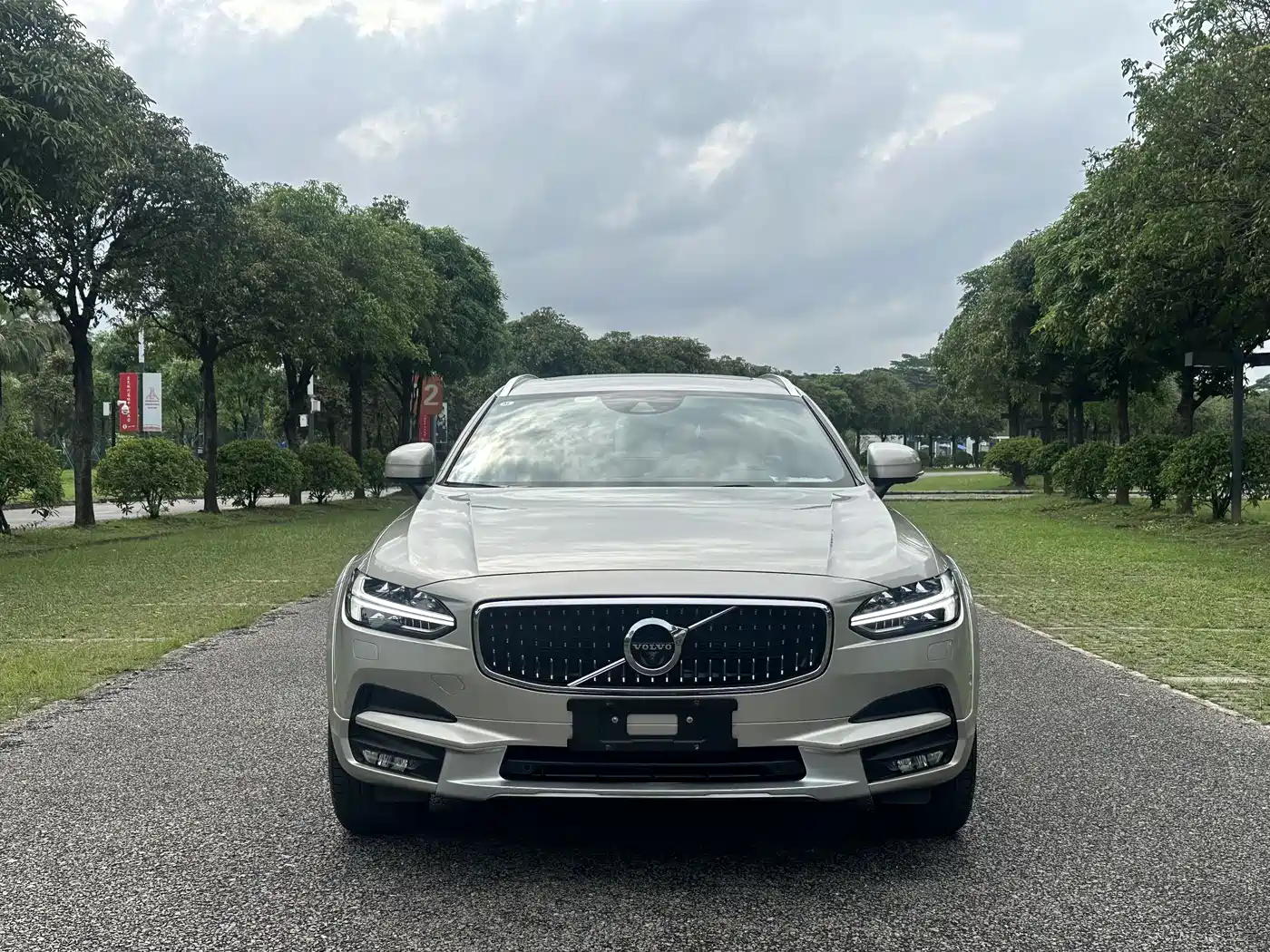 Volvo V90 2019 Cross Country T5 AWD Intelligent Premium China VI фото 2