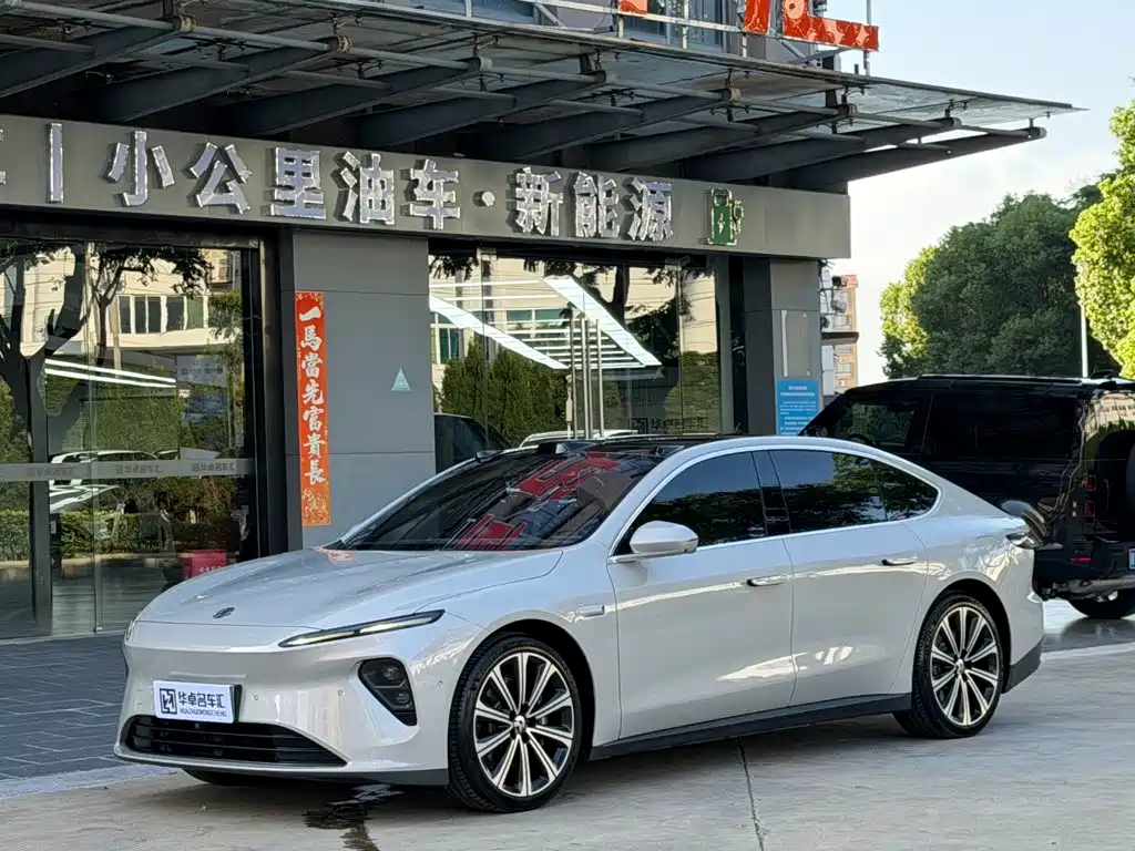 NIO ET7 2026 2024 75kWh Executive Signature Edition
