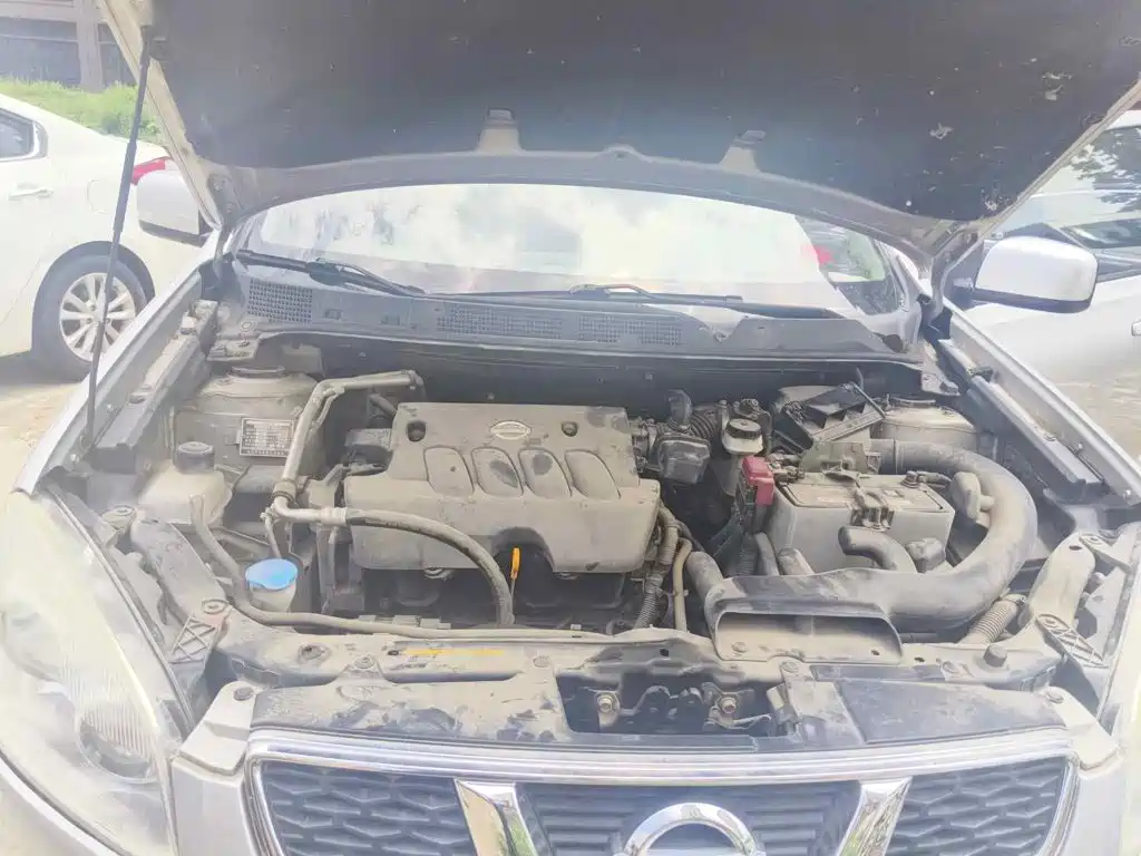 Nissan Qashqai 2011 2011 2.0XL Fire 6MT 2WD