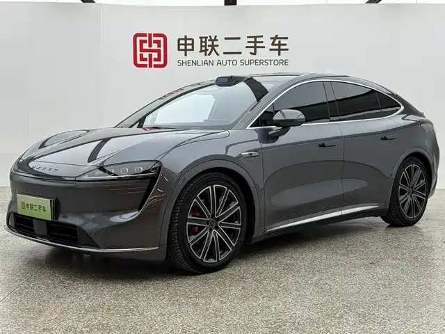 AITO WISDOM WORLD R7