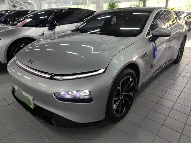 Xpeng P7 670N