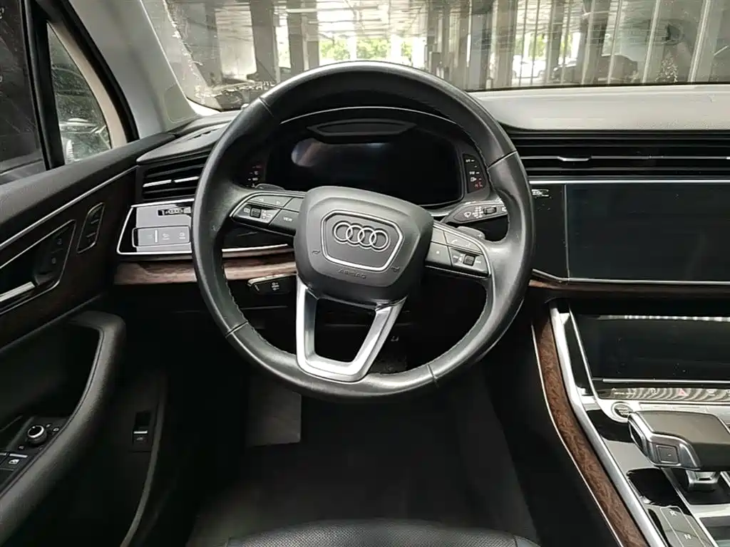 Audi Q7 2022 55 TFSI quattro S line Sport фото 17