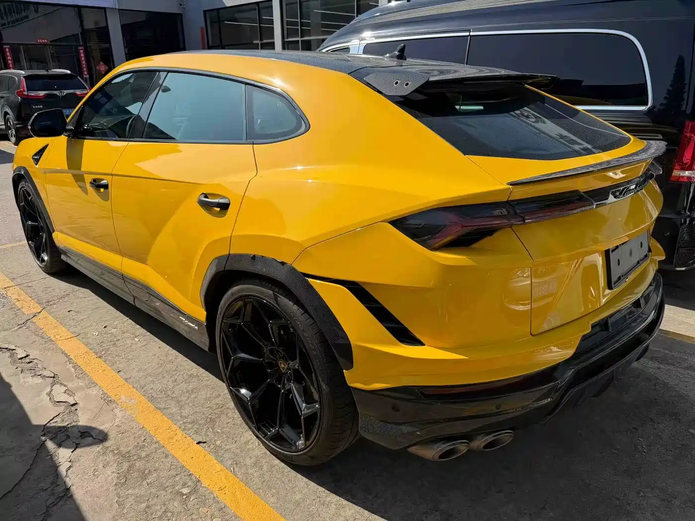 Lamborghini Urus 2022 4.0T V8 Performante фото 2