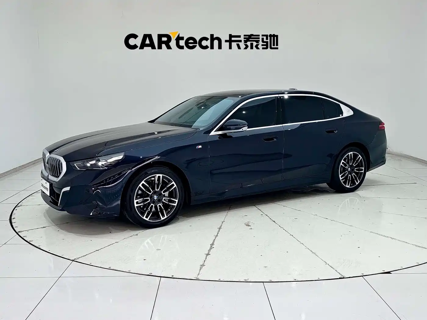 BMW 5 Series 2025 530Li Leading M Sport Package
