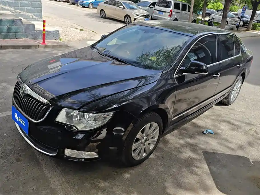 Škoda Superb 2012 1.8TSI Automatic Noble Elegance Edition