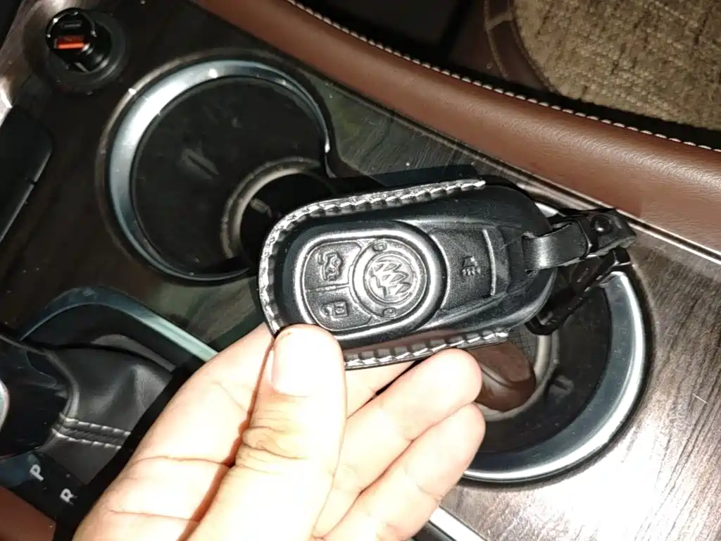Photo 9 - Buick Envision Plus