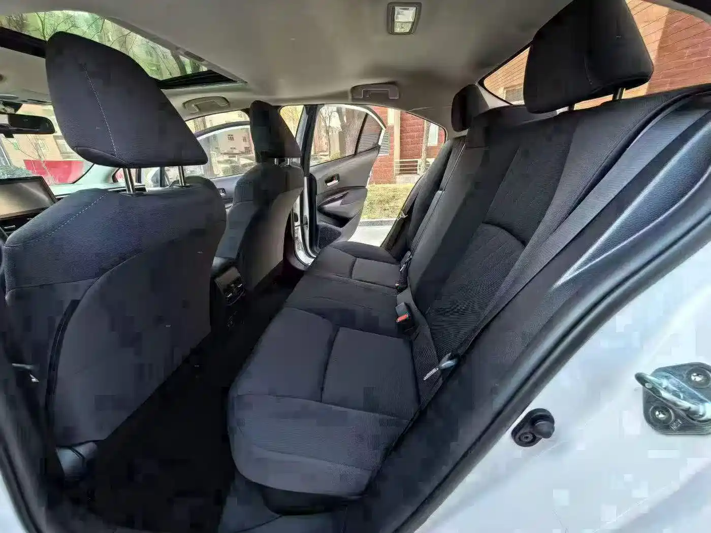 Toyota Corolla 2023 1.8L Smart Hybrid Dual Engine Elite Edition фото 9