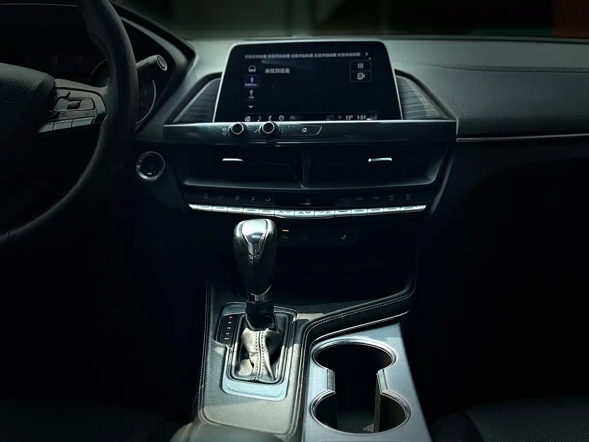 Cadillac CT4 2022 28T Fashion Style фото 24