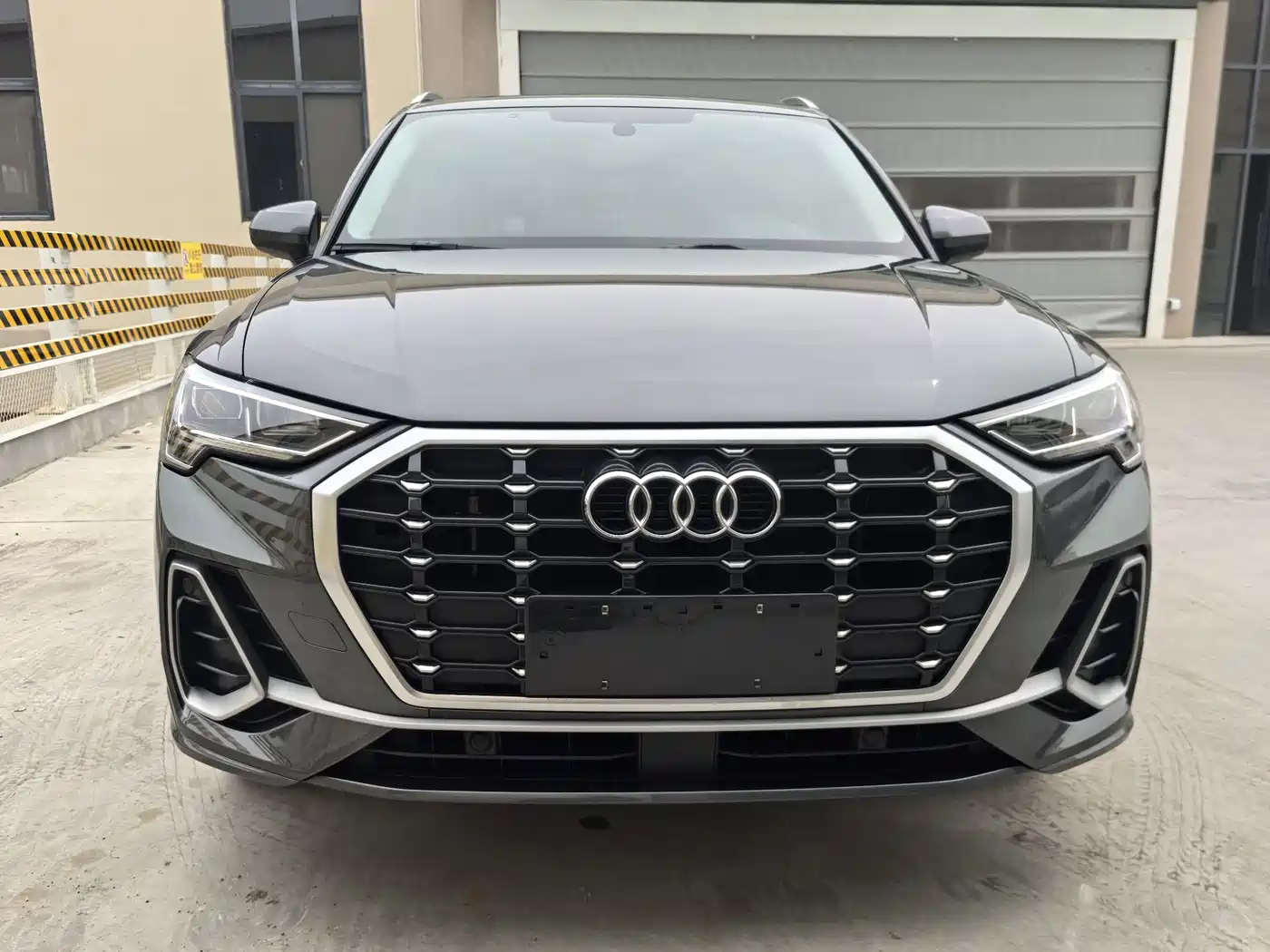 Audi Q3 2022 35 TFSI Fashion Dynamic фото 2